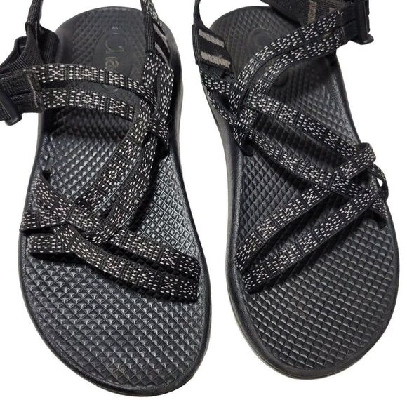 Chaco ZX1 Hugs And Kisses Strappy EcoTred Sandals Youth Size 3 Big Kids Black - Picture 9 of 12